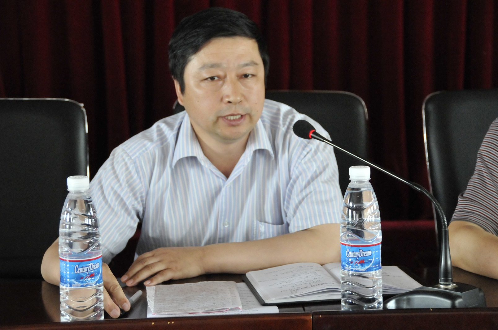 5emc易倍官网公司任永智副董事长讲话.jpg